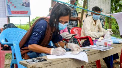 When unpredictable extreme weather hits vulnerable communities, we respond and build resilience for the future. After heavy rains caused major flooding in Nepal, we distributed shelter materials and basic supplies to families.
